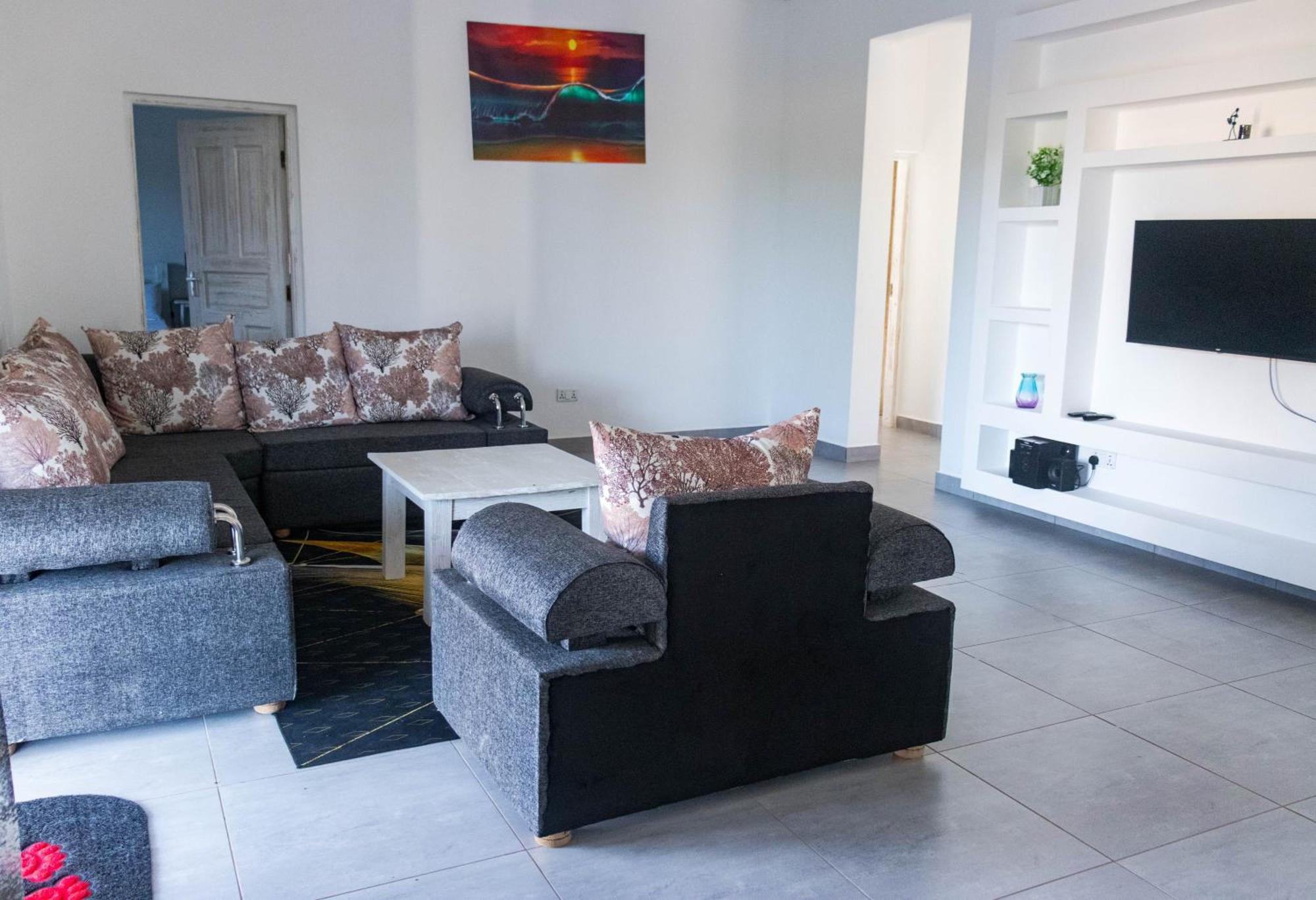4 U Luxury Bungalows Diani Playa de Diani Exterior foto